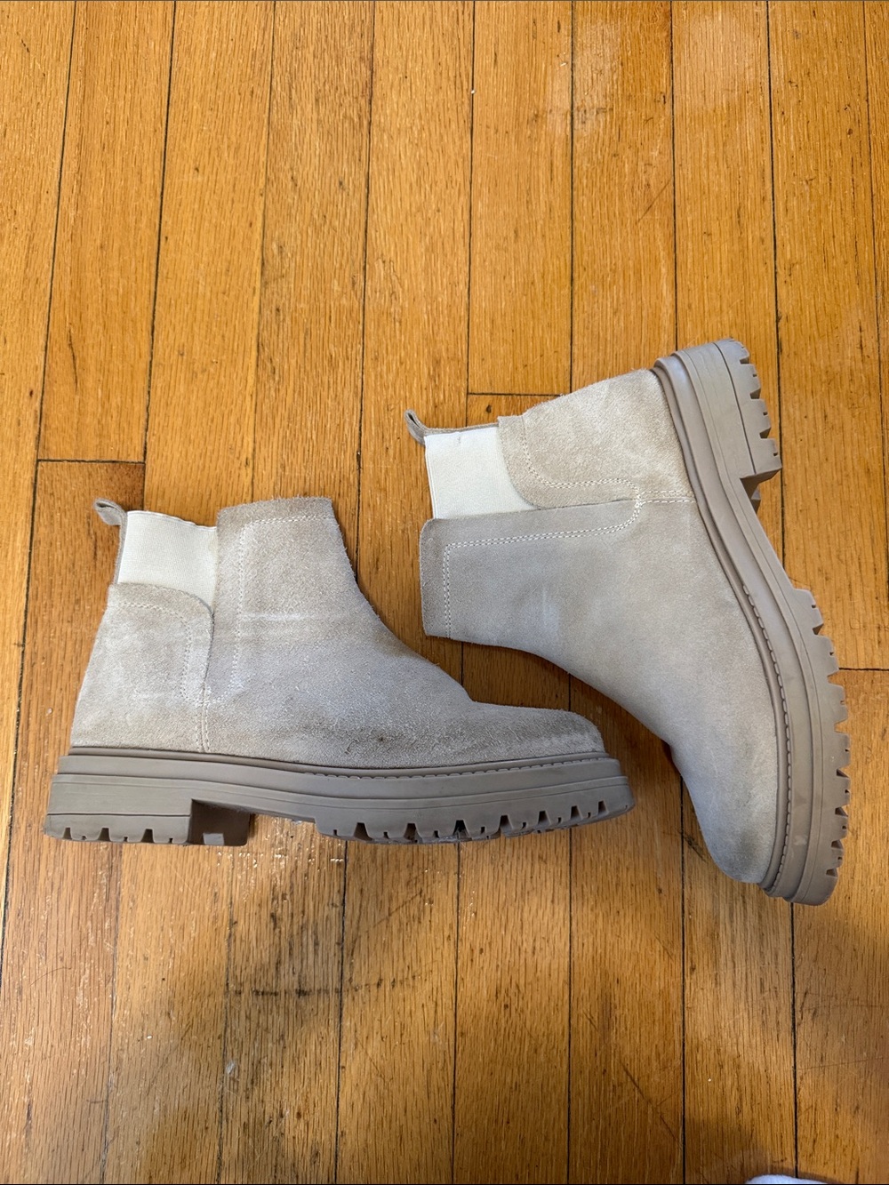 Steve Madden Light Gray Suede Chelsea Lug Ankle Boots